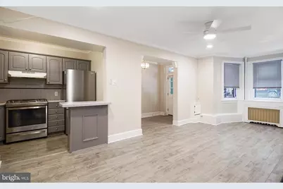 405 Constitution Avenue NE #B, Washington, DC 20002 - Photo 2