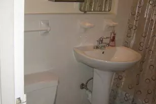 1711 Massachusetts Ave NW, Washington, DC 20036 - Photo 12