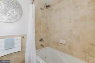 28 17th St SE, Washington, DC 20003 - Photo 12