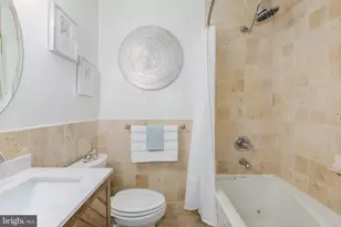 28 17th St SE, Washington, DC 20003 - Photo 10