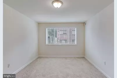 229 43rd Road NE, Washington, DC 20019 - Photo 6