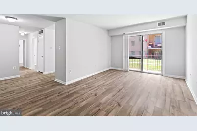 229 43rd Road NE, Washington, DC 20019 - Photo 4