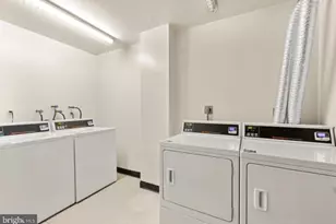 1325 18th St NW, Washington, DC 20036 - Photo 36