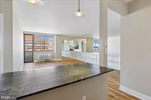 1325 18th St NW, Washington, DC 20036 - Photo 20
