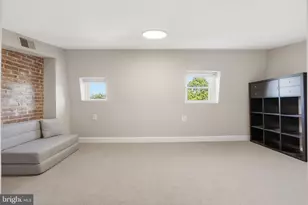 706 12th St NE, Washington, DC 20002 - Photo 24