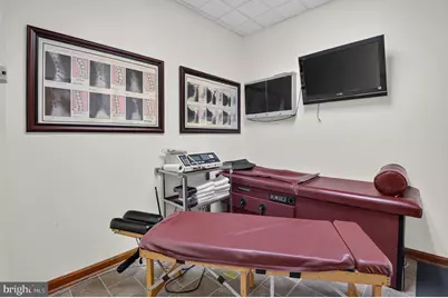 4123 Connecticut Avenue NW, Washington, DC 20008 - Photo 32