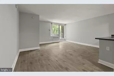 800 4th Street SW #N325, Washington, DC 20024 - Photo 2