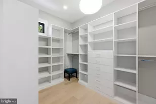 7049 Western Ave NW, Washington, DC 20015 - Photo 22