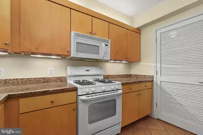 616 E Street NW #1005, Washington, DC 20004 - Photo 12