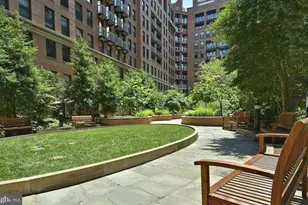 616 E St NW, Washington, DC 20004 - Photo 48