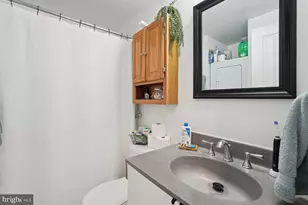 1736 18th St NW, Washington, DC 20009 - Photo 12