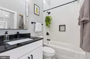 1273 Simms Pl NE, Washington, DC 20002 - Photo 8