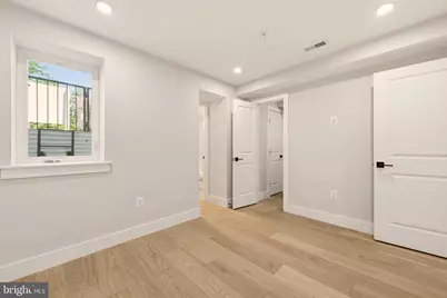 724 Rock Creek Church Road NW #B, Washington, DC 20010 - Photo 4