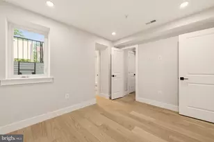 724 Rock Creek Church Rd NW, Washington, DC 20010 - Photo 4