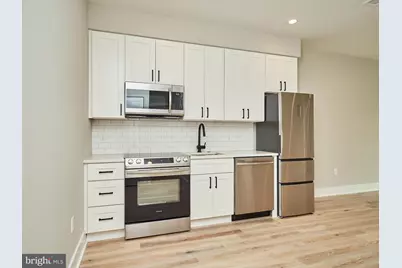 1016 17th Place NE #203, Washington, DC 20002 - Photo 12