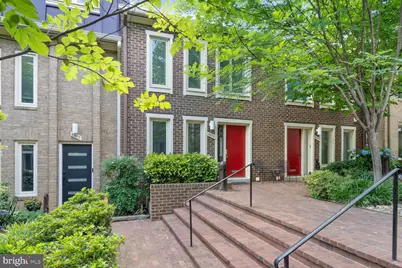 4375 Embassy Park Drive NW, Washington, DC 20016 - Photo 2