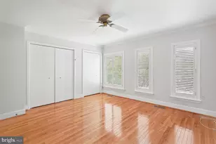 4375 Embassy Park Dr NW, Washington, DC 20016 - Photo 12