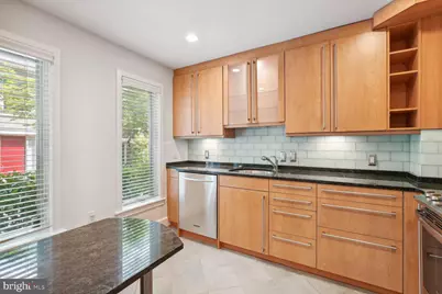 4375 Embassy Park Drive NW, Washington, DC 20016 - Photo 8