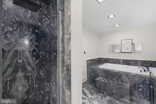 4561 MacArthur Blvd NW, Washington, DC 20007 - Photo 18
