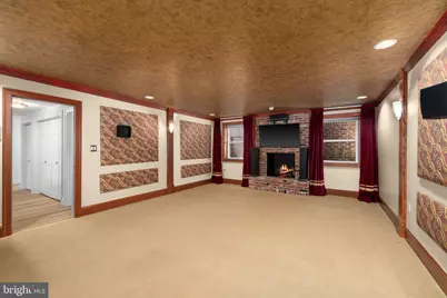4561 Macarthur Boulevard NW, Washington, DC 20007 - Photo 28