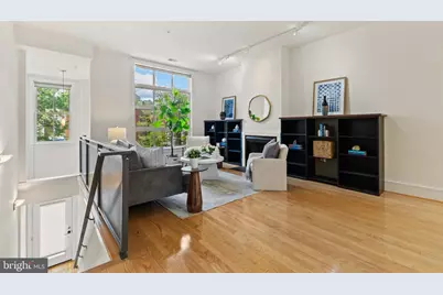 526 13th Street SE #B, Washington, DC 20003 - Photo 4