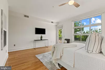 526 13th Street SE #B, Washington, DC 20003 - Photo 24