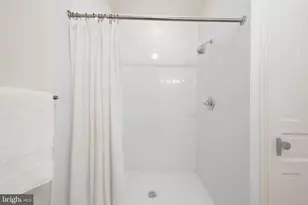 1813 Riggs Pl NW, Washington, DC 20009 - Photo 28