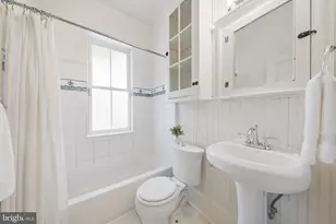1813 Riggs Pl NW, Washington, DC 20009 - Photo 38