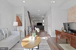 1327 Harvard St NW, Washington, DC 20009 - Photo 22