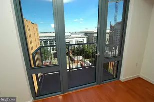1117 10th St NW, Washington, DC 20001 - Photo 8