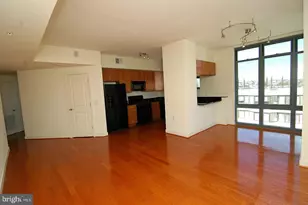1117 10th St NW, Washington, DC 20001 - Photo 6