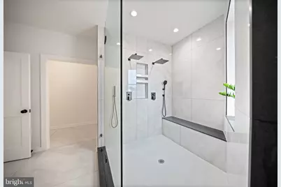 131 11th Street NE, Washington, DC 20002 - Photo 50