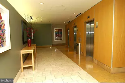 1117 10th Street NW #1107, Washington, DC 20001 - Photo 4