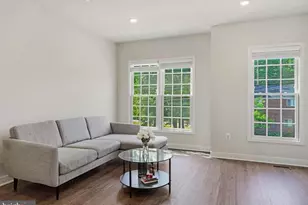 1343 Aspen St NW, Washington, DC 20012 - Photo 10