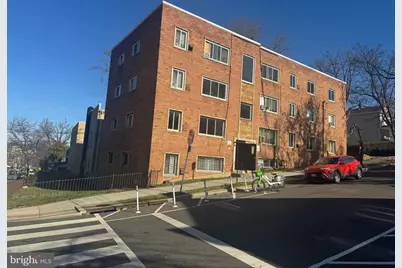 5200 Clay Street NE, Washington, DC 20019 - Photo 1