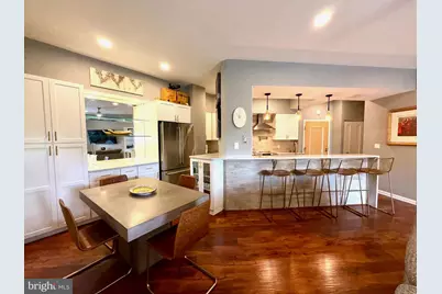 2111 Wisconsin Avenue NW #710, Washington, DC 20007 - Photo 8