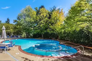 2111 Wisconsin Ave NW, Washington, DC 20007 - Photo 30