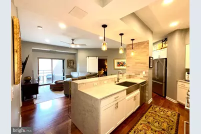 2111 Wisconsin Avenue NW #710, Washington, DC 20007 - Photo 2