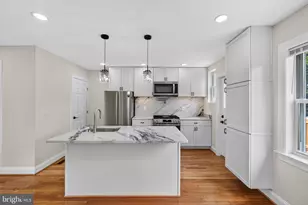 1712 U St SE, Washington, DC 20020 - Photo 4