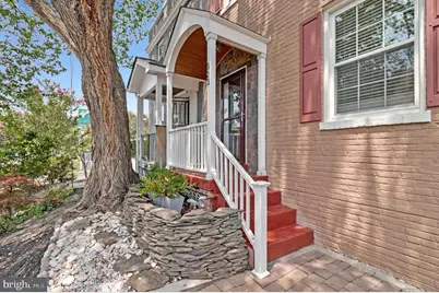 623 Tewkesbury Place NW, Washington, DC 20012 - Photo 2