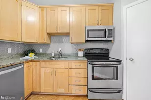 955 26th St NW, Washington, DC 20037 - Photo 10