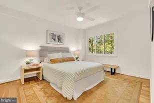 319 I St SW, Washington, DC 20024 - Photo 22
