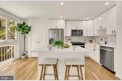 319 I Street SW #200, Washington, DC 20024 - Photo 6
