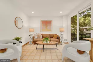 319 I St SW, Washington, DC 20024 - Photo 14