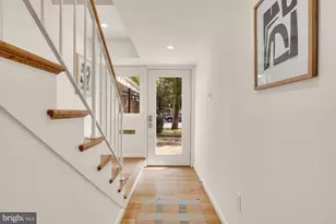 319 I St SW, Washington, DC 20024 - Photo 2