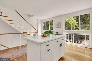 319 I St SW, Washington, DC 20024 - Photo 8