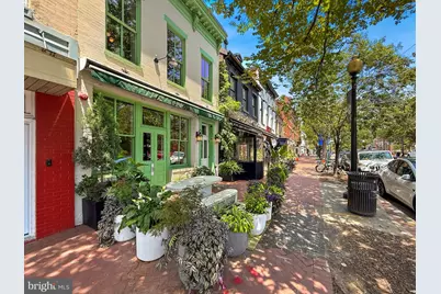 601 E Street SE, Washington, DC 20003 - Photo 42