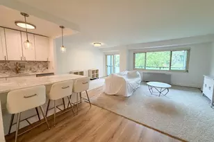 4201 Cathedral Ave NW, Washington, DC 20016 - Photo 4