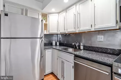 1325 18th Street NW #1007, Washington, DC 20036 - Photo 14