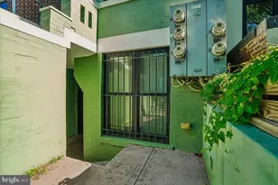 1317 Harvard St NW, Washington, DC 20009 - Photo 2